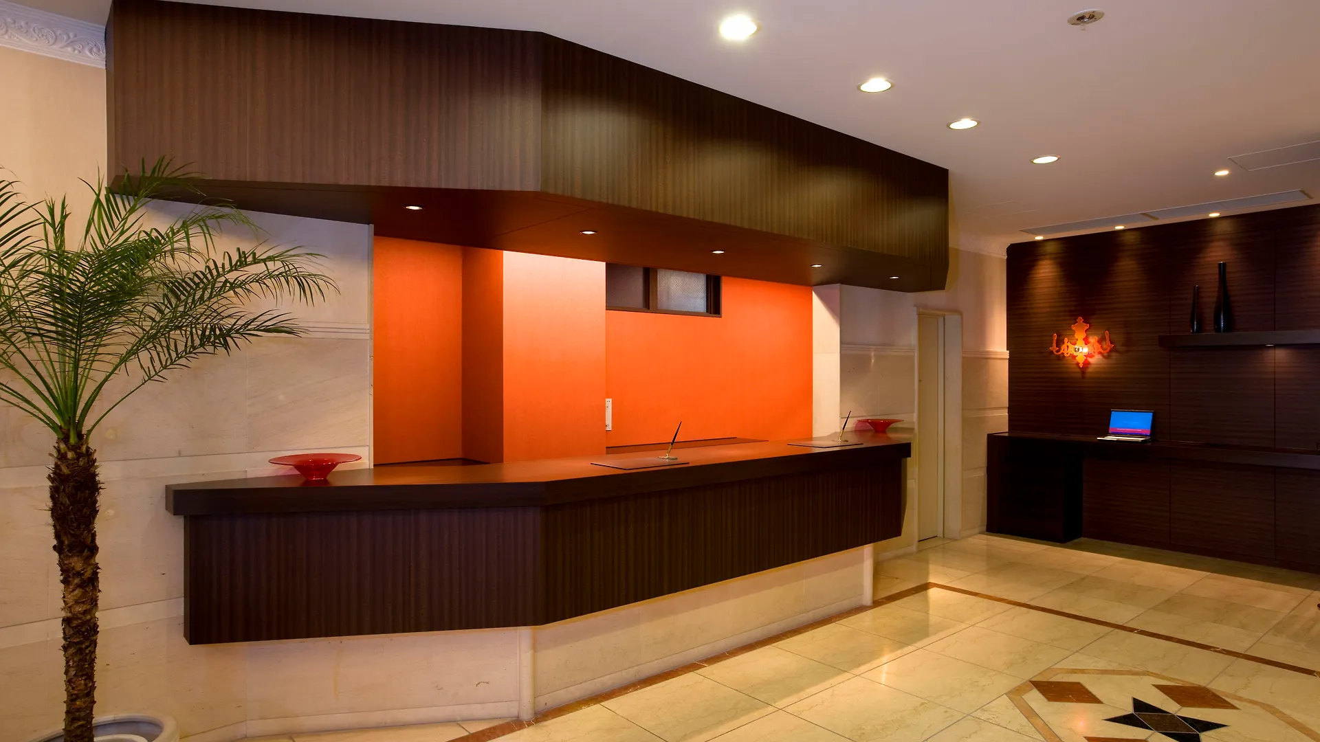 Hotel The B Hakata Fukuoka  3*, Fukuoka (Fukuoka) Japón